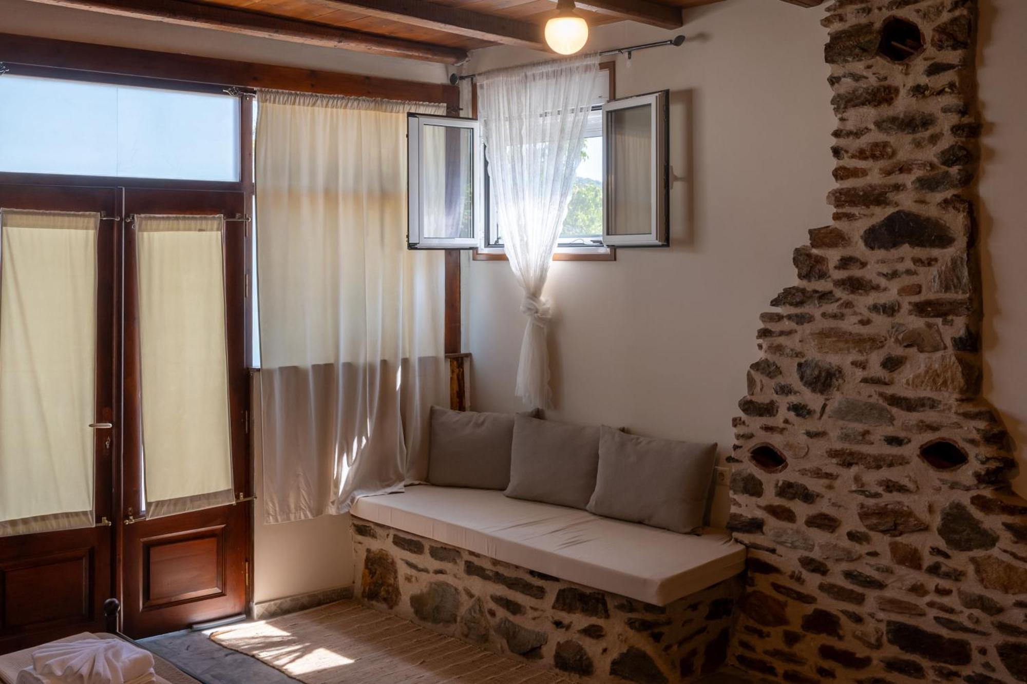 Agios Petros  1924 Studios 4 מראה חיצוני תמונה